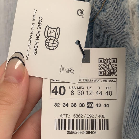 Zara Straight Jeans - Picture 4 of 14